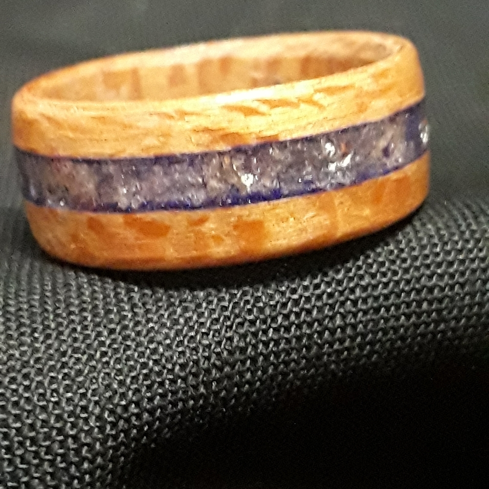 Hand Made Ring🪐 Size 8.5 - Picture 3 of 4